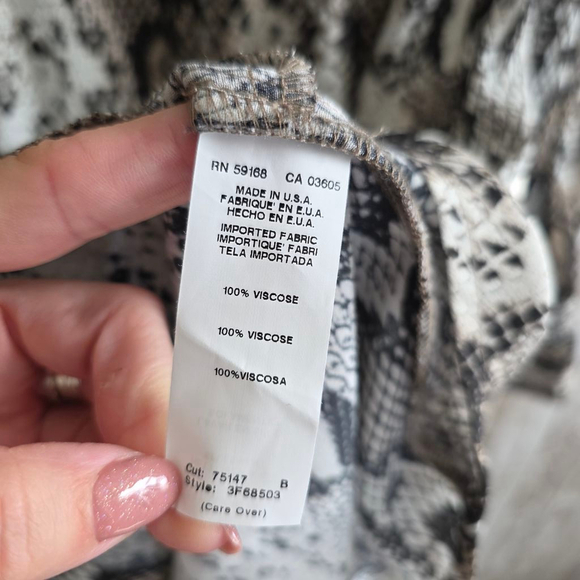 FIFTEEN TWENTY Dress Size S Snake Print - Picture 6 of 12